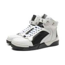 2026秋春 ポップ GIVENCHY ジバンシー スニーカー