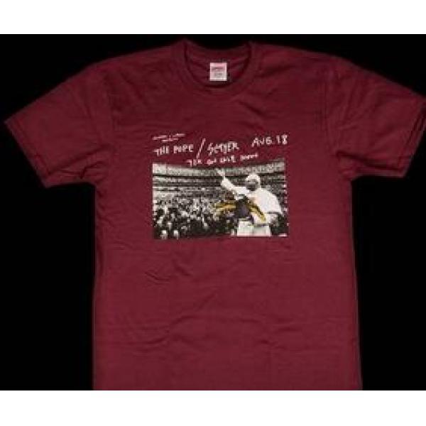 シンプルなデザイン　シュプリーム お肌に優しいTシャツ バーガンディ.