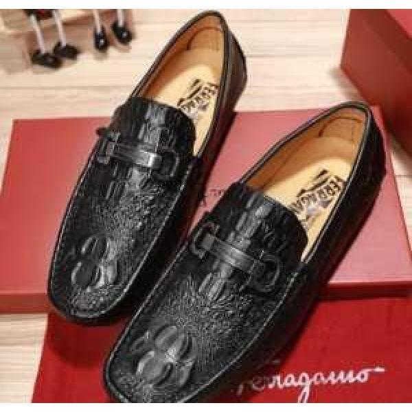 個性派 2026 サルヴァトーレフェラガモFERRAGAMO   カジュアルシューズ