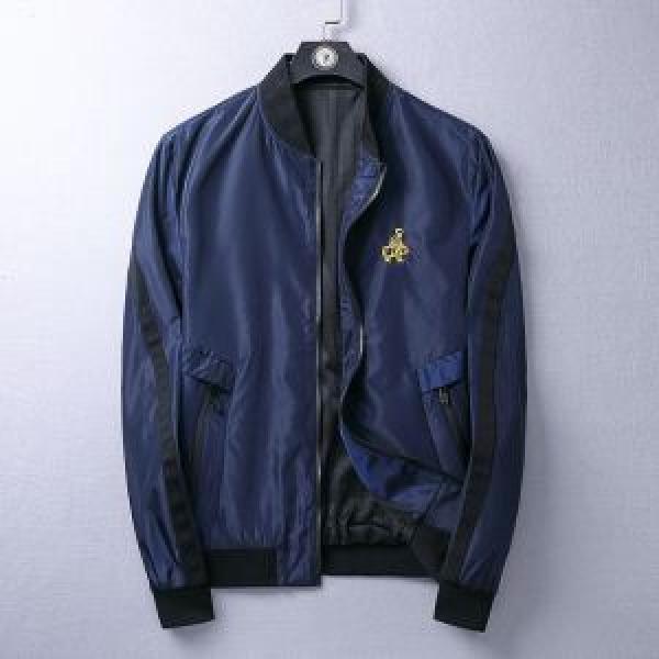 売上ランキング1位 プラダ 2026年秋冬シーズンPRADA  軽量ジャケット2色可選