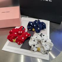 MIUMIUブランド コピー 販売 店アクセサリー限定セールお買い得 今...