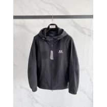 balenciagaジャケットブランド 通販店魅力を持つ 最新 話題沸騰中 HOT人気