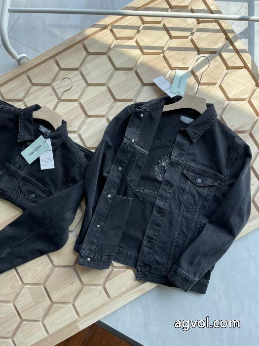 コートコピー ブランド 通販balenciaga少量再入荷 限定モデル シンプルなデザイン_0_0