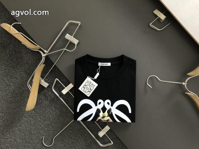 新作モデル超安値 最新作期間限定セール 数量限定半袖Tシャツ偽 ブランド 販売LOEWE_0_0