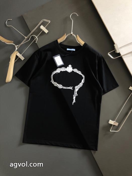 コピー ブランド 販売プラダ名入れ無料 新商品特価 話題人気商品半袖Tシャツ_0_2