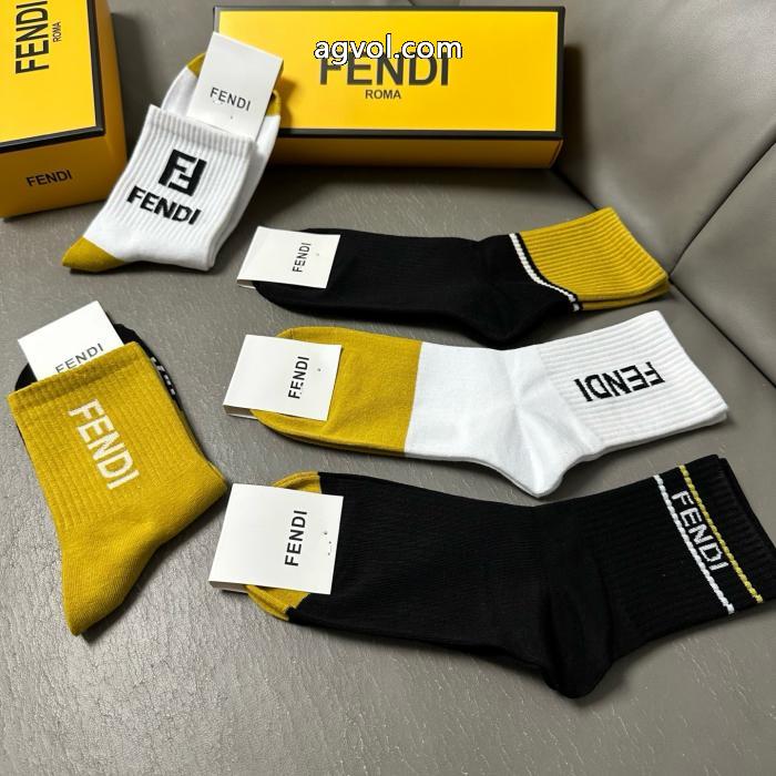FENDIブランド レプリカ雑貨小物赤字価格 大人気発売中 ファション性の高い.._0_5