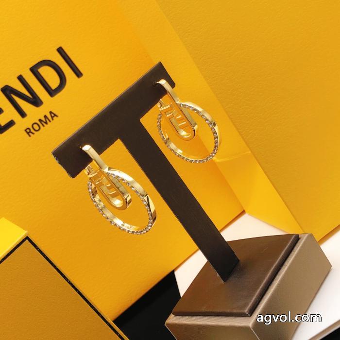 フェンディ上品セレブな豪華 年末で限定アイテム 大安売りのアクセサリーブランド コピー  ._0_2