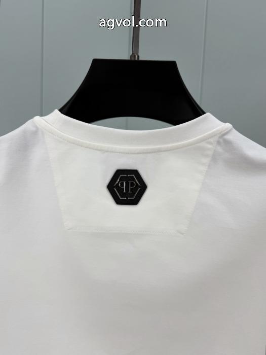 偽物 ブランド ショップ最安値お得 人気6万本突破 新色登場フィリッププレインTシャツ._0_5