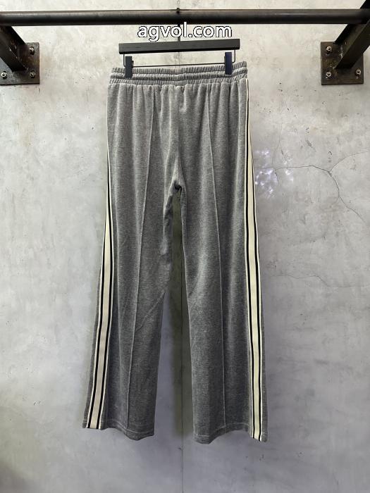セリーヌ無性に欲しい 海外よりお届け限定品 こだわりコピー 通販スラックス._0_1