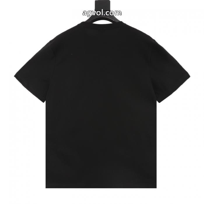 お得2026 個性的なデザイン  有名人愛用ブランド コピー ショップ半袖TシャツLOEWE_3_6