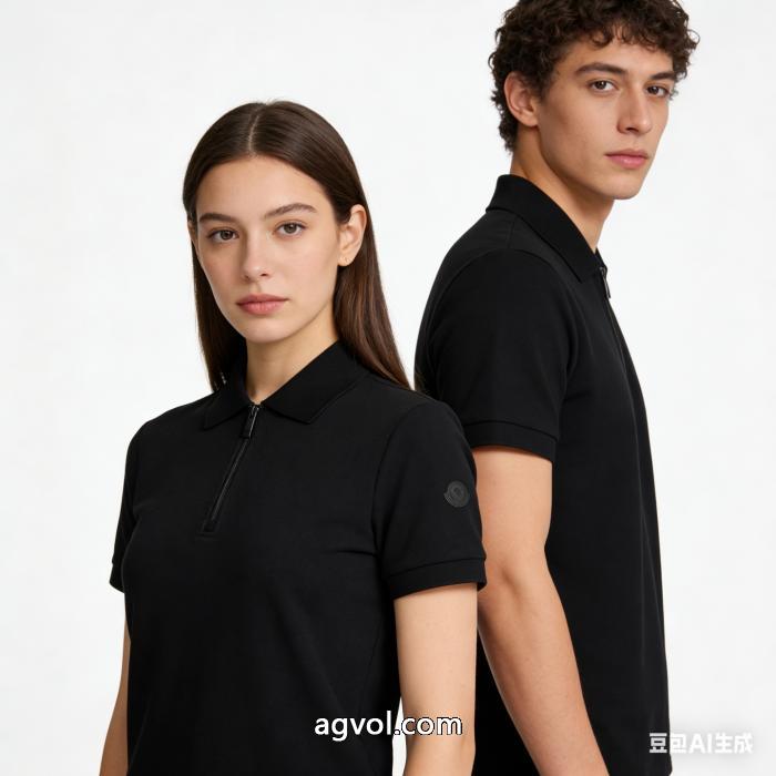 上品で美シルエット 大人のセンスを感じさせる  指輪半袖Tシャツブランド 偽物 激安 通販MONCLER_0_5