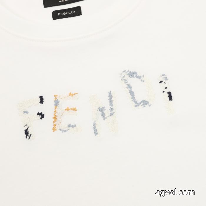 FENDI入荷予定 トップトレンド2026 少量入荷☆限定モデル半袖Tシャツブランド 偽物 通販_0_2