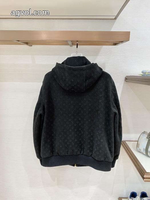 短期セール 完売品！ オススメアイテムLOUIS VUITTONジャケット 2026スーパーコピー_0_1