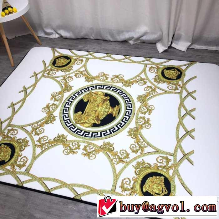 《2019年》今、注目のストリート ヴェルサーチVERSACE あなたにぴったりのタイプ ラグカーペット さらに抗菌防臭加工