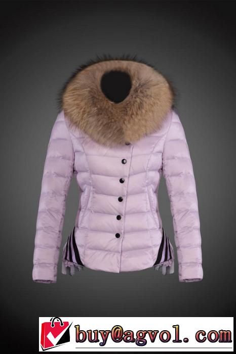 2014 秋冬 身体を保温できる moncler モンクレール レディース ダウンジャケット8808