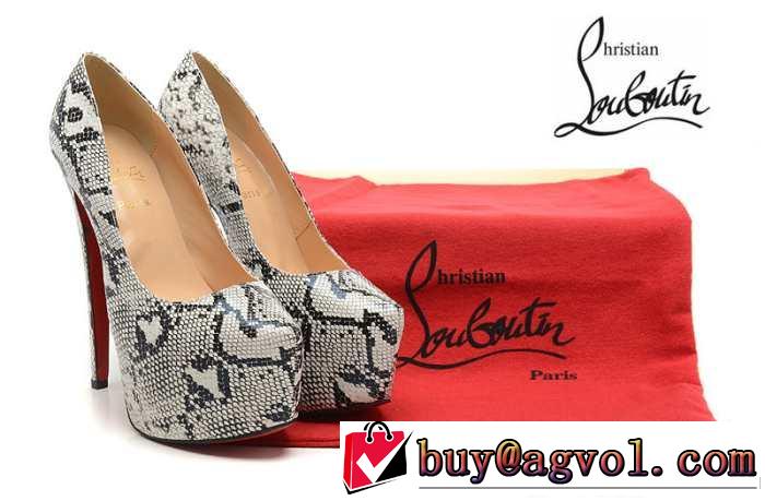 人気が爆発 2014 christian louboutin クリスチャンルブタパンプス