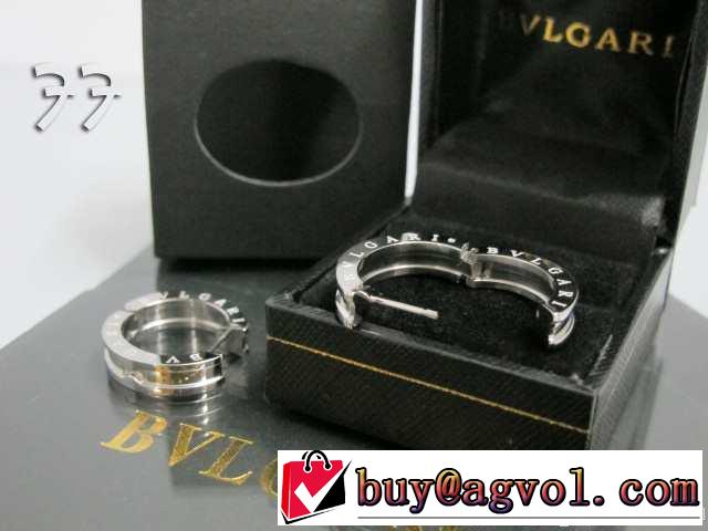 大人気☆NEW!! 2014春夏 bvlgari ブルガリピアス