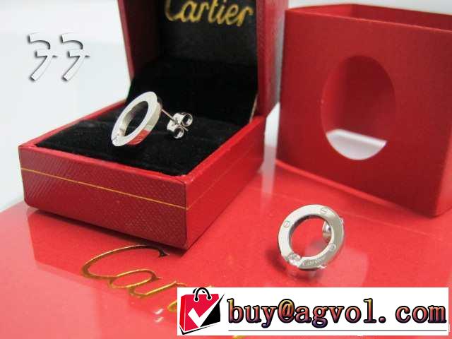 大人気2014春夏 cartier ブルガリピアス