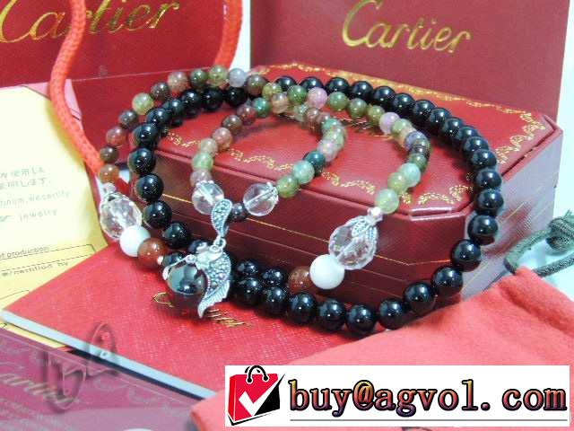高級感演出2014 cartier カルティエ ブレスレット