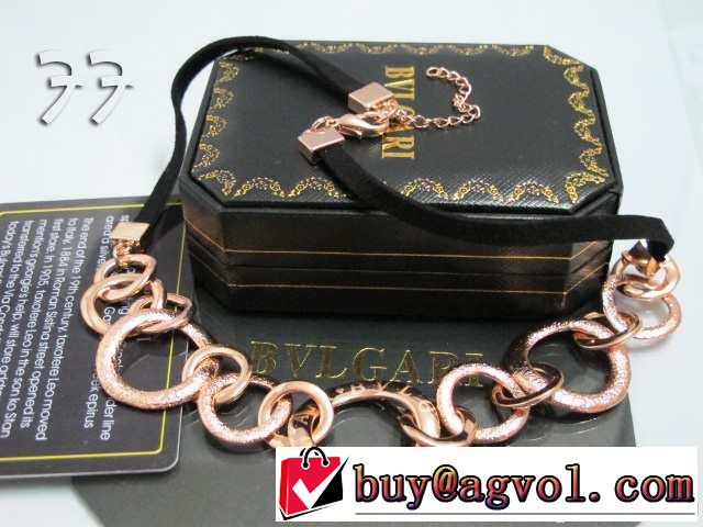 夏コーデに2014春夏 bvlgari ブルガリ ネックレス、ペンダントトップ、チョーカー