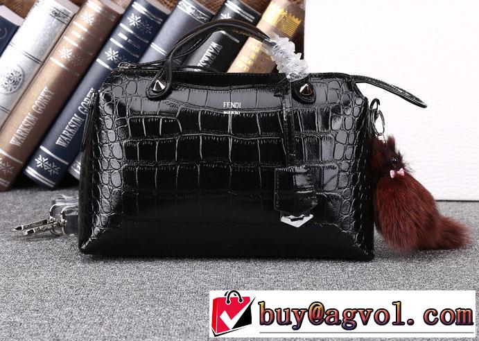 2014 完売品！fendi フェンディ ショルダーベルト付 レディース ハンドバッグ 2350
