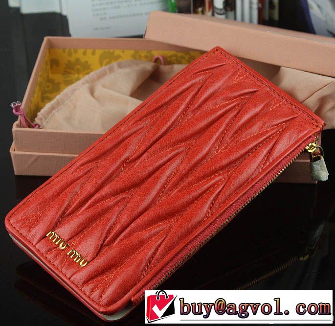 完売品！ 2014 miumiu ミュウミュウ  レディース長財布