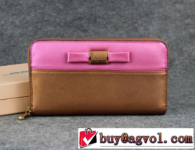 2014秋冬 超人気美品◆ miumiu ミュウミュウ レディース長財布