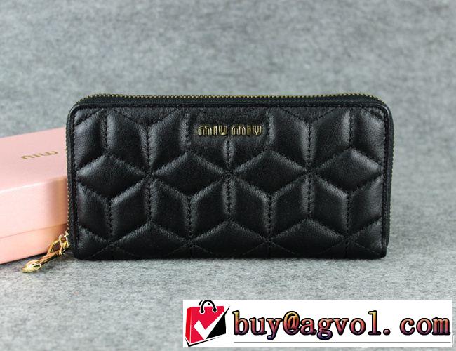 2014秋冬 miumiu ミュウミュウ 美品！レディース長財布
