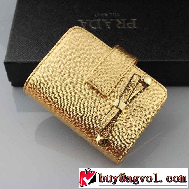 美品！ 2014 prada プラダース長財布