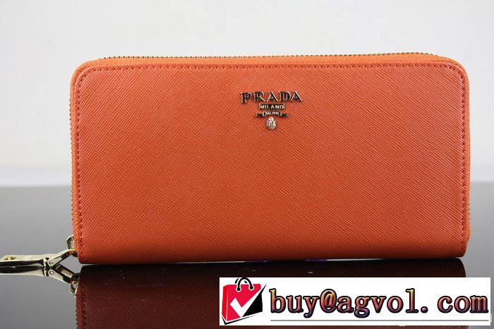 超人気美品◆ 2014 prada プラダース長財布