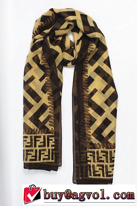 秋冬 2014 入手困難 fendi フェンディ おしゃれな スカーフ女性用 2色可選