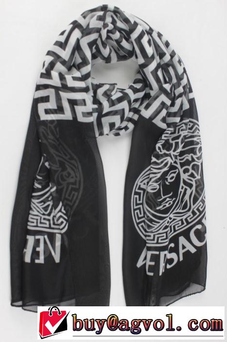 秋冬 ◆モデル愛用◆ 2014 versace ヴェルサーチ おしゃれな 女性用スカーフ2色可選