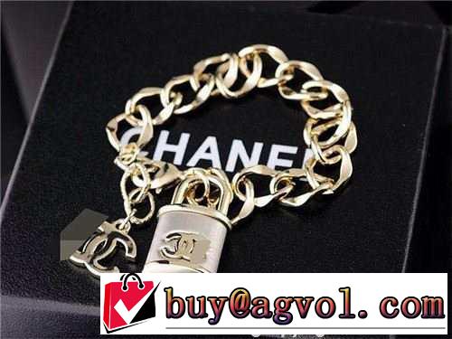 2015 抜群の雰囲気が作れる! コピー ブランド ロック ブレスレット