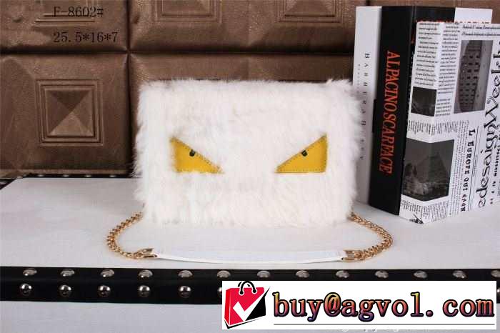 2015 fendi フェンディ 大特価 レディースショルダーバッグ f-8602