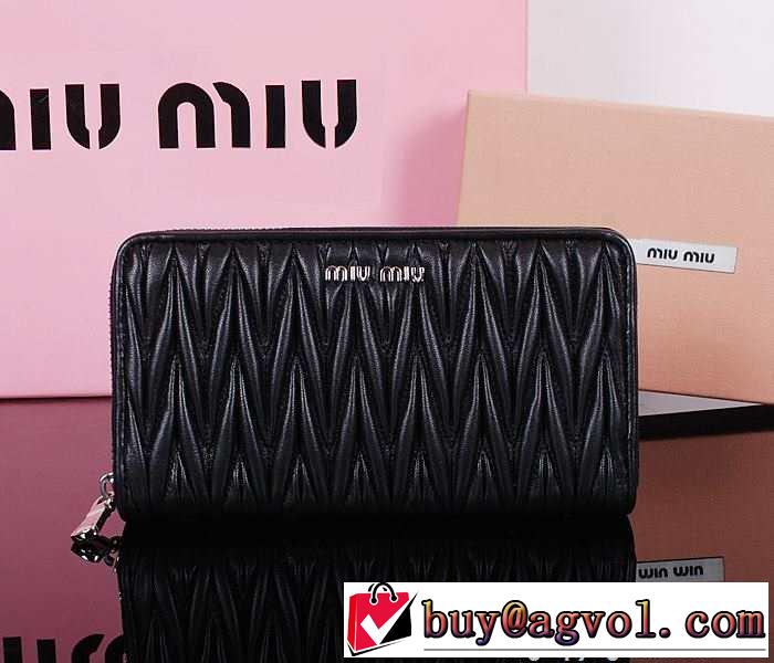 人気激売れ 2015春夏 miumiu ミュウミュウ 財布 1033