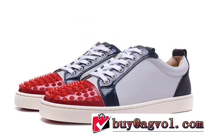 値下げ！2016クリスチャンルブタン Christian Louboutin フラットシューズ