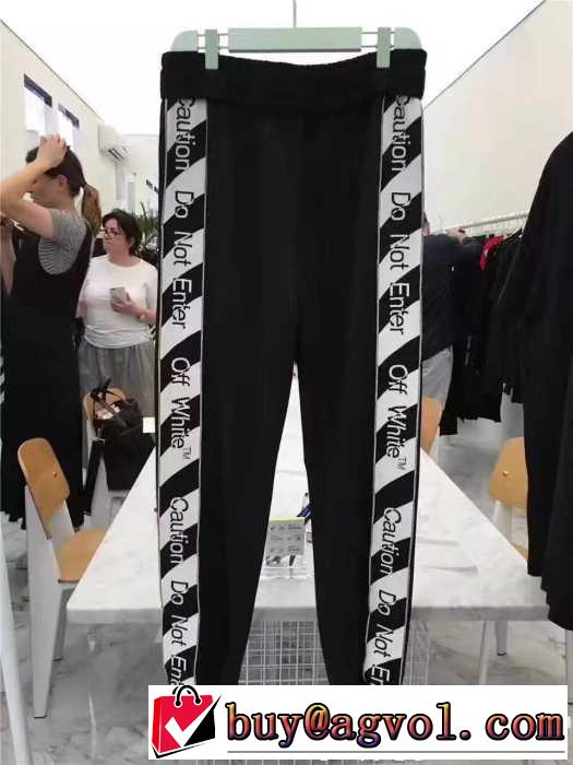 オフホワイト OFF-WHITE パンツ、スラックス 2017春夏 希少価値大