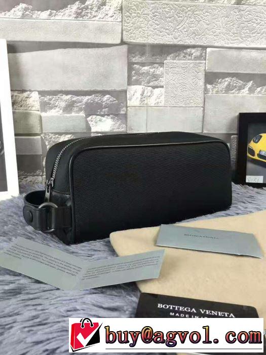BOTTEGA VENETA ムダな装飾を排したデザイン17SS ポーチ ボッテガブランド
