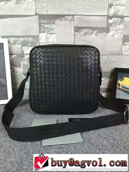 存在感を放つボッテガバッグコピーショルダーバッグBOTTEGA VENETAメンズ編み込みレザー