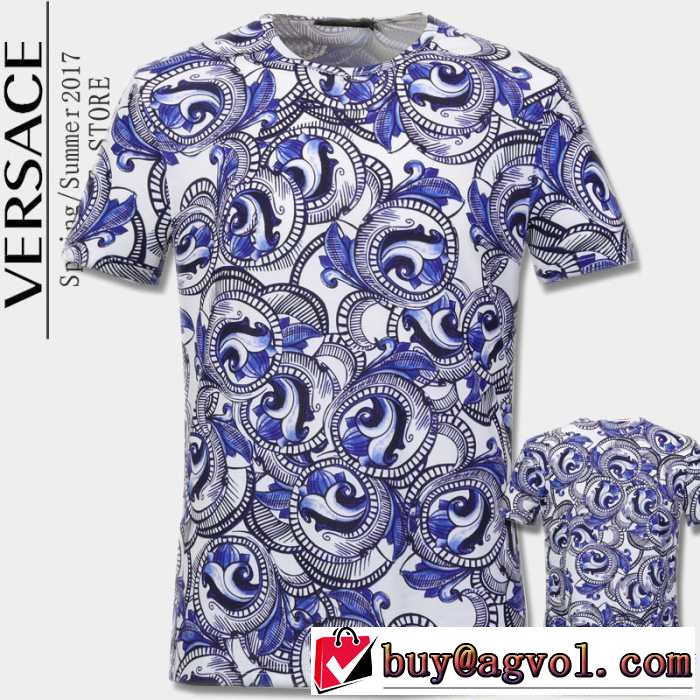 17 半袖Tシャツ 豊富なサイズ  VERSACE ヴェルサーチ