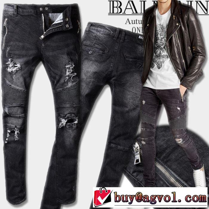 窮屈感はゼロ ジーンズ 綺麗に決まるフォルム！バルマン BALMAIN 2017秋冬