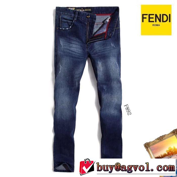 ストレッチが効いた フェンディ FENDI 2017秋冬 ジーンズ 最安値に挑戦