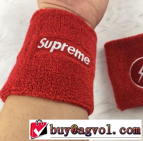 欧米韓流/雑誌  腕をかばい 品質保証2017 SUPREME シュプリーム小さい物