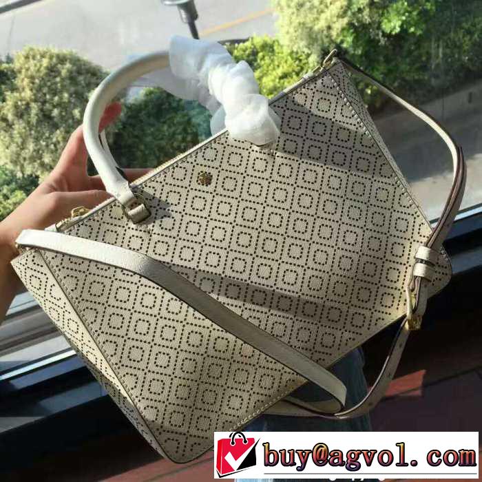 綺麗に決まるフォルム！2色選択可 2017新作 トリーバーチ TORY BURCH  手持ち&ショルダー掛け 