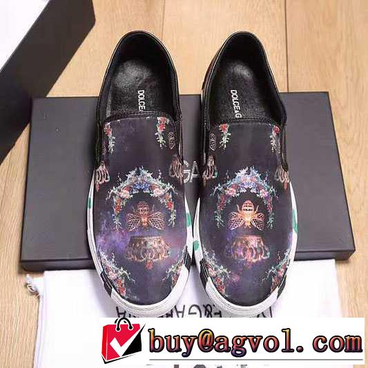 2017 DOLCE&GABBANA ドルチェ＆ガッバーナ フラットシューズ デザイン性の高い