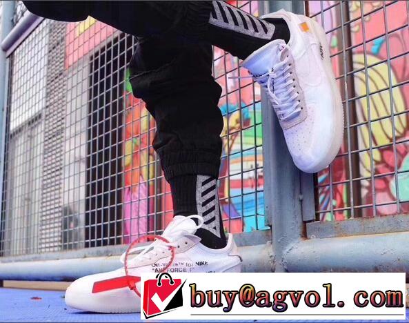 スニーカー 抗菌?防臭加工 Off-White オフホワイト 2017秋冬 数に限りがある