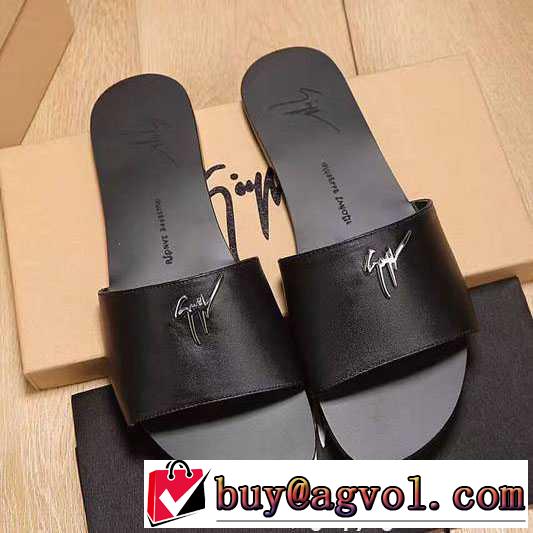 ジュゼッペザノッティ Giuseppe Zanotti 今からの季節にピッタリ！スリッパ