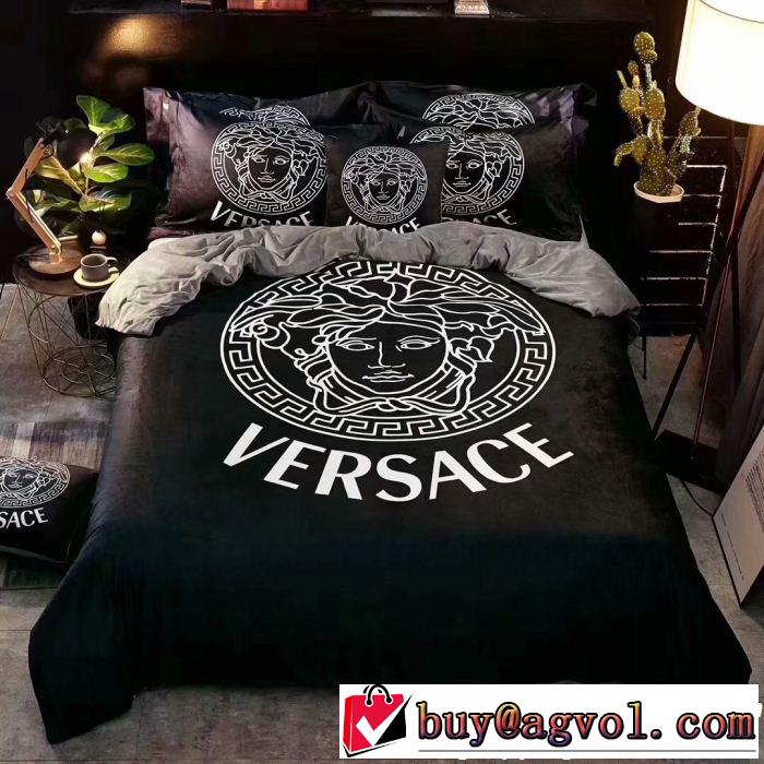大人っぽい 寝具 点セット ヴェルサーチ2018年秋冬入荷VERSACE 目前の注目ブランド