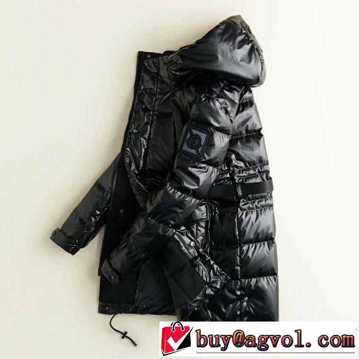 年末年始セールお早めに!! 今年っぽいトレンド商品 MONCLER モンクレール ダウンジャケット
