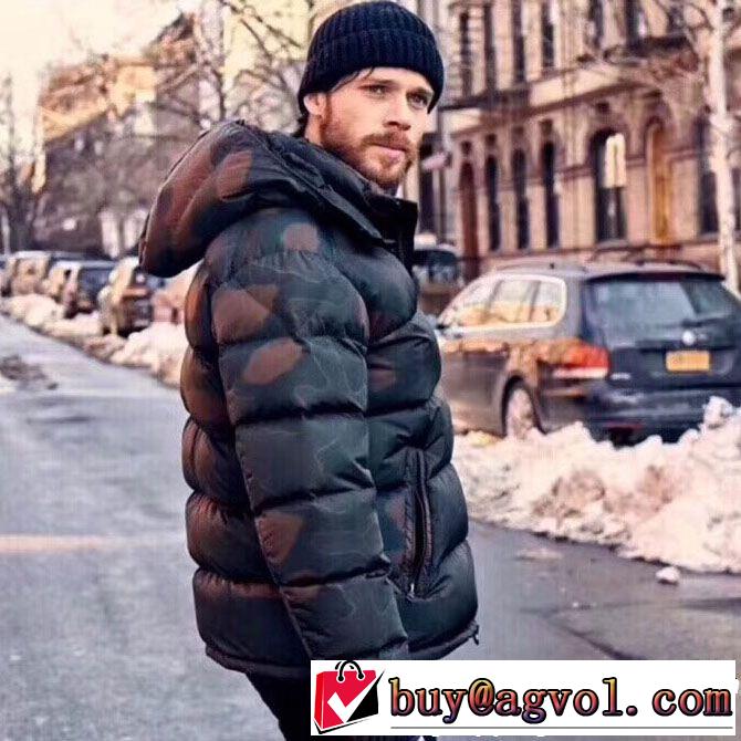 日本でおなじみ!? 最安値が実現 お手頃価格で人気商品 MONCLER モンクレール ダウンジャケット